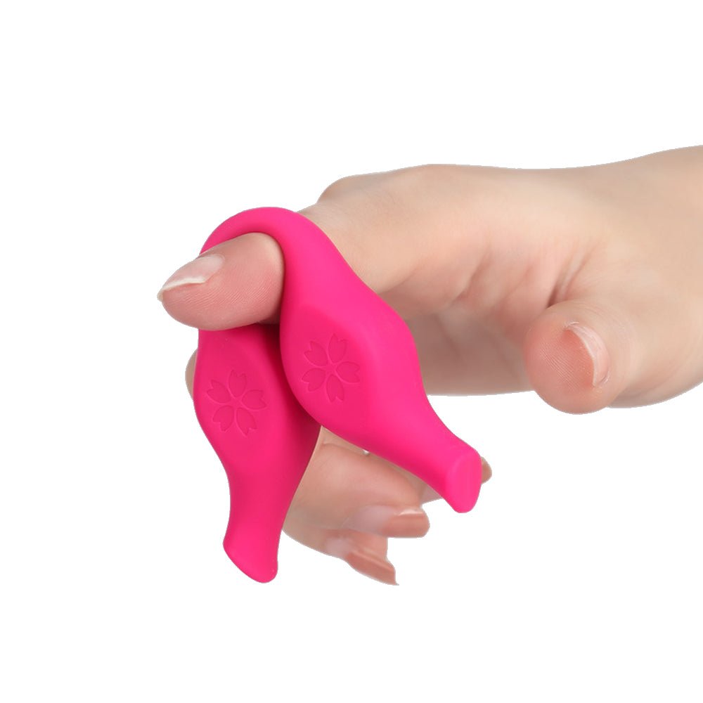 TaRiss's 2点セットニップルクリップ ニップルプレス 磁石吸引 乳首責め 多種用途 シリコン マグネット ピンク - TaRiss's