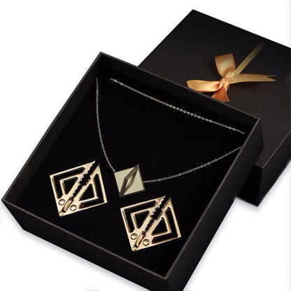 TaRiss's 4点セット ニップルクリップ ニップルプレス チェン付き おもりあり 調整可能 乳首責め 多種用途 ステンレス ゴールド - TaRiss's